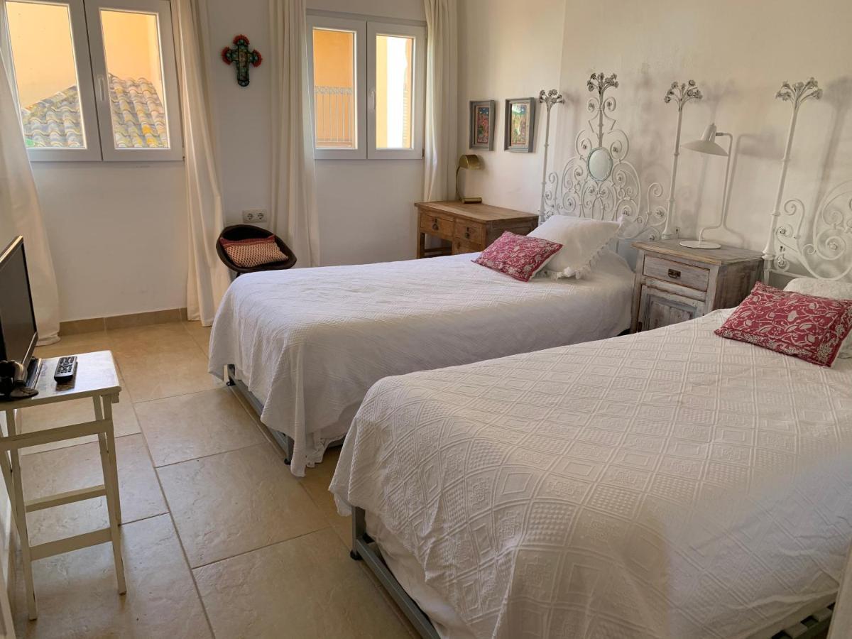 Casa 4 Habitaciones Con Jardin Y Piscina 10 Pax Zahara de los Atunes Dış mekan fotoğraf