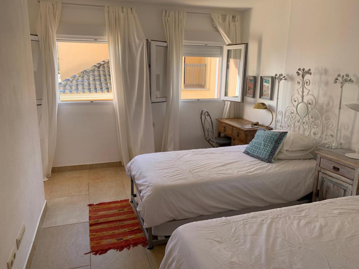 Casa 4 Habitaciones Con Jardin Y Piscina 10 Pax Zahara de los Atunes Dış mekan fotoğraf
